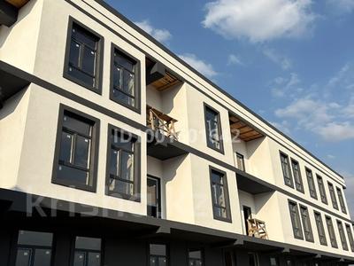 4-бөлмелі пәтер · 80 м² · 3/3 қабат, Алатауская трасса 1Б — Магнум Алатауская трасса, бағасы: 35 млн ₸ в Туздыбастау (Калинино)