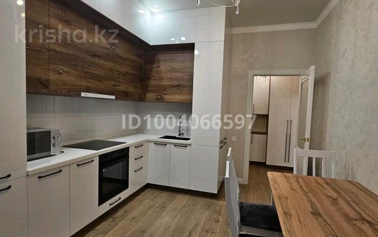 2-комнатная квартира · 63 м² · 3/9 этаж, мкр Уркер, Илияс Омаров 27/1 за 39 млн 〒 в Астане, Нура р-н — фото 8