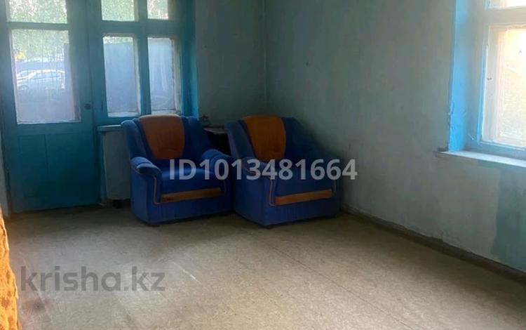 2-комнатная квартира · 46.3 м² · 1/2 этаж, Береговая 6Б за 4 млн ₸ в Усть-Каменогорске — фото 2
