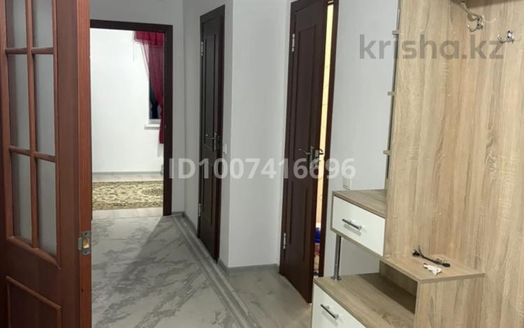 3-комнатная квартира · 66 м² · 2/5 этаж, Левый берег 142 за 130 000 ₸ в  — фото 2