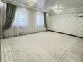 Жеке үй · 5 бөлме · 300 м² · 10 жүзд., Самал 7/13 — Нұрболат дүкенге жақын, бағасы: 30 млн ₸ в Батыре — фото 30