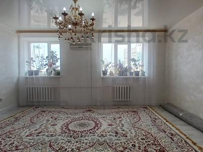 3-комнатная квартира · 78.3 м² · 5/5 этаж, Курмангазы 1а за 25 млн ₸ в Атырау, мкр Авангард-2