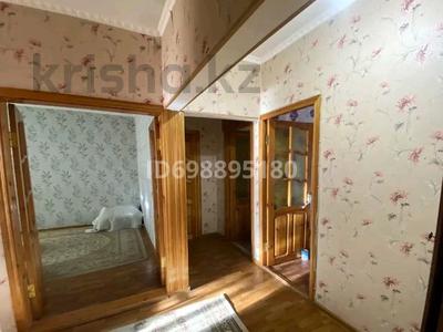 3-бөлмелі пәтер · 64 м² · 5/5 қабат, мкр Верхний Отырар 56 — ул Байтерекова уг ул Рыскулова, бағасы: 26 млн ₸ в Шымкенте, Туран р-н