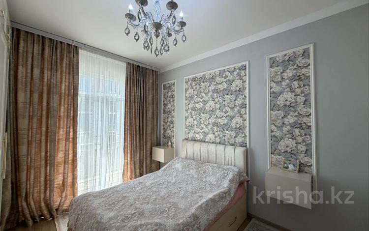 3-комнатная квартира · 82.1 м² · 3/10 этаж, Куаныша Толеметова 50/6 за 39.5 млн ₸ в Шымкенте, Абайский р-н — фото 2