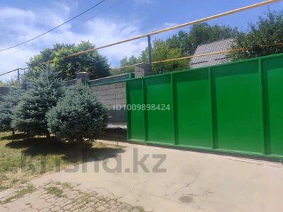 Дача · 1 комната · 20 м² · 8.5 сот., мкр Алатау (ИЯФ) за 29.5 млн 〒 в Алматы, Медеуский р-н