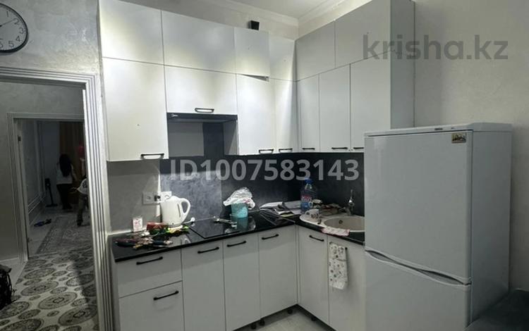 1-бөлмелі пәтер · 45 м² · 10/12 қабат, Райымбека 351/1, бағасы: 300 000 ₸ в Алматы, Алатауский р-н — фото 2