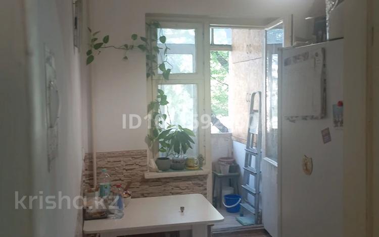 3-бөлмелі пәтер · 60.8 м² · 3/5 қабат, мкр Аса 40 — Кайкармет, бағасы: 21 млн ₸ в Таразе — фото 3