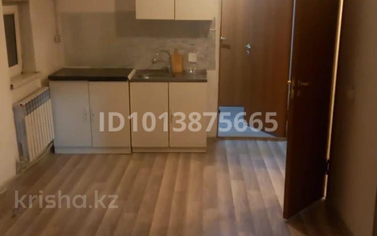 1-бөлмелі пәтер · 28 м² · 2/2 қабат, Өжет ш/а., Кожаберген жырау — Кенжехан, бағасы: 80 000 ₸ в Алматы, Алатауский р-н — фото 2