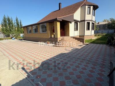 Отдельный дом · 7 комнат · 250 м² · 15 сот., Дастенова 30Б за 165 млн 〒 в Семее