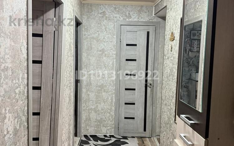 3-бөлмелі пәтер · 65 м² · 4/4 қабат, Аулие-Ата ш/а, Төнкеріс 10, бағасы: 13.5 млн ₸ в Таразе, мкр Аулие-Ата — фото 2