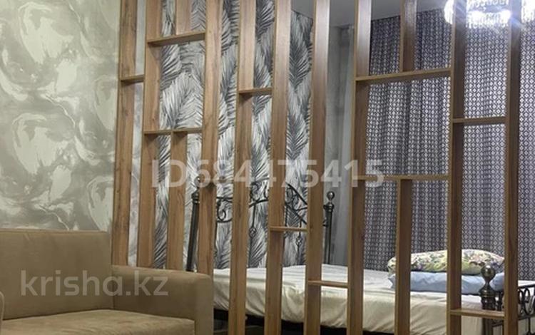 1-комнатная квартира · 57 м² · 1/4 этаж, Кайрат Жумагалиев 31 — Абиш кекилбаев за 3 000 ₸ в Уральске — фото 8