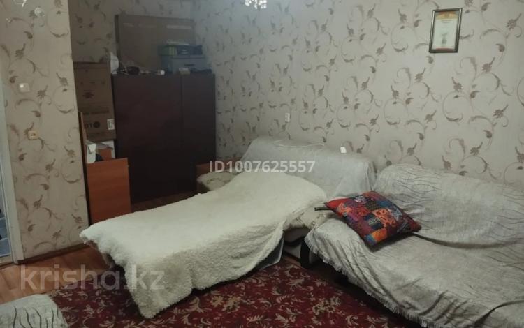 1-комнатная квартира · 37.1 м² · 1/5 этаж, Сортировка, Локомотивная 155/2 за 5.5 млн ₸ в Караганде, Алихана Бокейханова р-н — фото 2