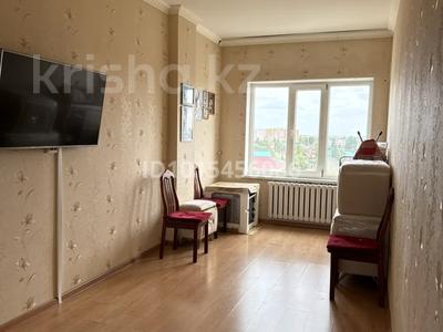 2-бөлмелі пәтер · 58 м² · 6/6 қабат, 12 ш/а., Бокенбай Батыра 32 — Кольцевая на 12мкр, бағасы: 16 млн ₸ в Актобе, мкр 12