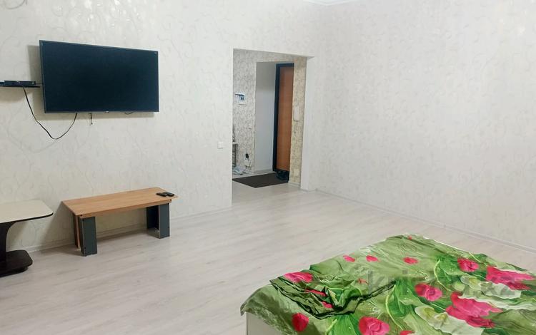 1-комнатная квартира · 58 м² · 2/10 этаж, мкр. Алтын орда, А.Молдагулова 60/1 за 170 000 ₸ в Актобе — фото 2