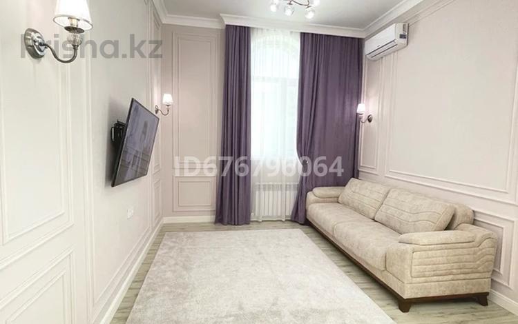 2-комнатная квартира · 64 м² · 1/11 этаж, 16-й мкр 44 за 25 млн 〒 в Актау — фото 2