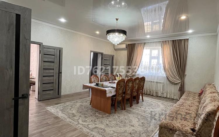 Отдельный дом · 5 комнат · 130 м² · 10 сот., Массив арай 69 за 25 млн ₸ в Бурыл — фото 2
