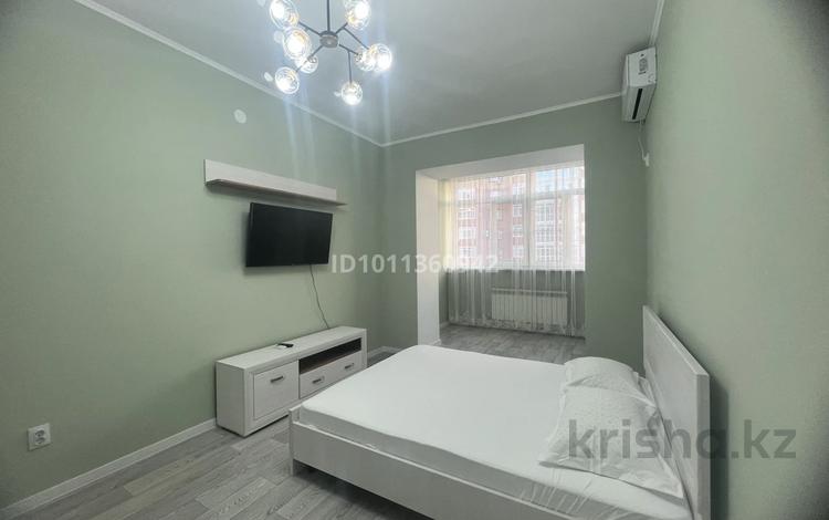 1-бөлмелі пәтер · 50 м², мкр. Алтын орда — А. Молдагуловой и Мангилик Ел, бағасы: 10 000 ₸ в Актобе — фото 2