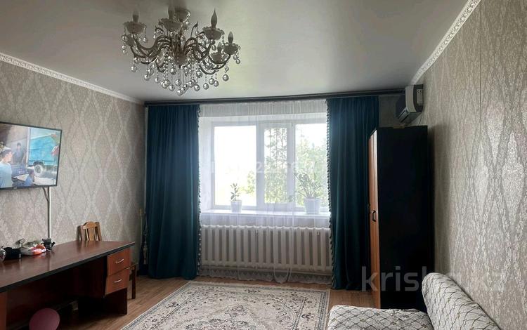 1-комнатная квартира · 36.7 м² · 4/5 этаж, Просп. Санкибай Батыра 159 за 9.5 млн ₸ в Актобе, мкр Авиатор — фото 2