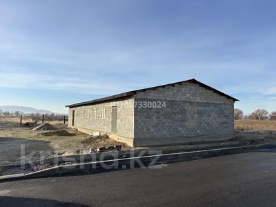 Отдельный дом · 2 комнаты · 235 м² · 10 сот., Есет батыр 29 за 15.7 млн 〒 в Талдыкоргане
