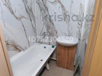 Аренда квартир в Карагандинской обл.: 1-комнатная квартира · 30.5 м² · 1/5 этаж, Майкудук, Майкудук, мкр Восток-1 15 за 110 000 〒 1-комнатная квартира · 30.5 м² · 1/5 этаж, Майкудук, Майкудук, мкр Восток-1 15 за 110 000 〒 в Караганде, Алихана Бокейханова р-н