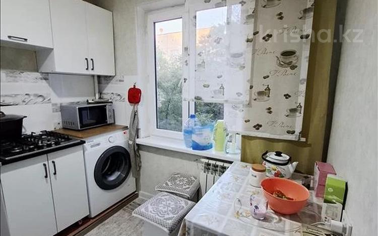 2-комнатная квартира · 44 м² · 3/5 этаж, мкр Айнабулак-3 за 32 млн ₸ в Алматы, Жетысуский р-н — фото 2