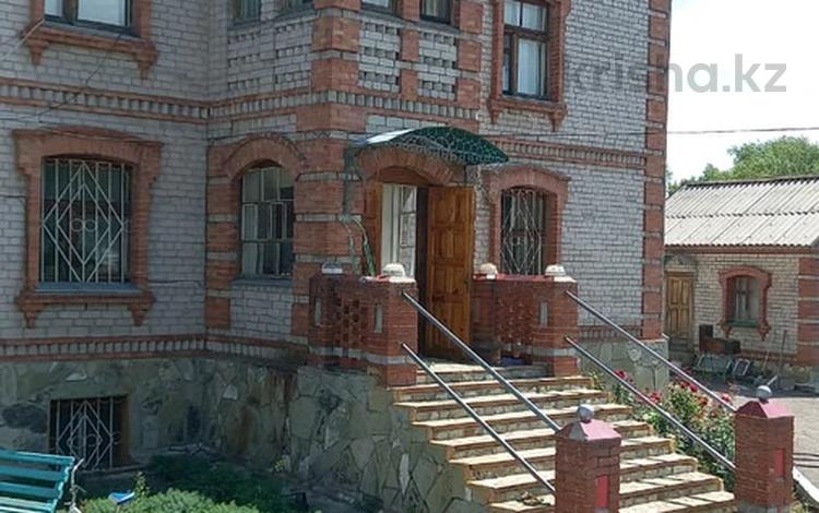Отдельный дом • 7 комнат • 370 м² • 30 сот., Академика маргулана 161а за 110 млн 〒 в Павлодаре — фото 2