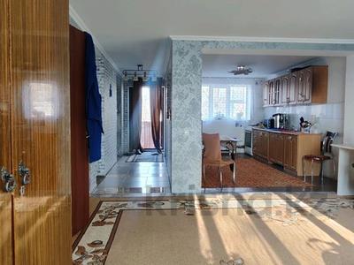 Отдельный дом · 3 комнаты · 55 м² · 16 сот., мкр Альмерек, Бейбітшілік за 65 млн 〒 в Алматы, Турксибский р-н