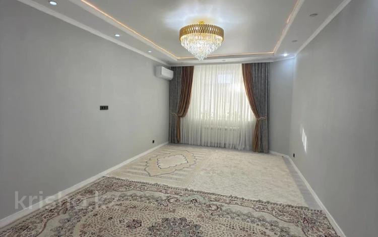 3-бөлмелі пәтер · 109.2 м² · 2/5 қабат, мкр. Алтын орда, бағасы: 43 млн ₸ в Актобе — фото 2