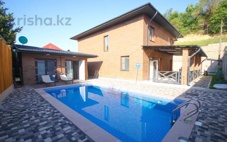 Жеке үй · 5 бөлме · 250 м² · 8 сот., Алма бак 40, бағасы: 360 млн ₸ в Алматы, Бостандыкский р-н — фото 6