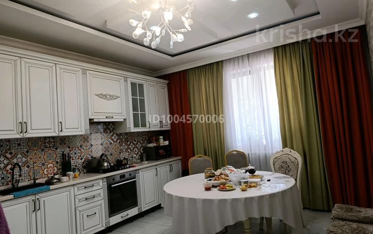 3 бөлме · 100 м² · 2 қабат, 12 линия 29 — Береке магазин, бағасы: 40 000 ₸ в Каскелене — фото 2