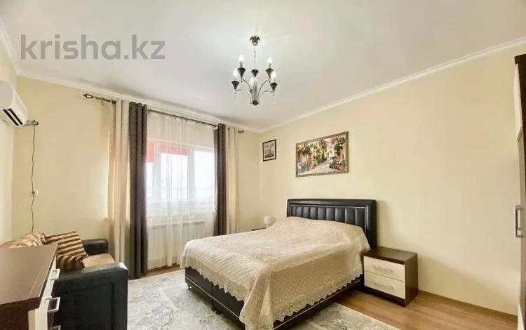 3-комнатная квартира, 120 м², 9 этаж помесячно, Мом 15А за 300 000 〒 в Астане, Алматы р-н — фото 2