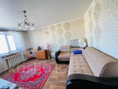 2-комнатная квартира · 65 м² · 5/5 этаж, Кизатова за ~ 23.7 млн 〒 в Петропавловске