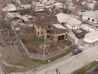 Отдельный дом · 15 комнат · 301 м² · 6 сот., 11-й микрорайон, 11-й микрорайон 301 — Туркестанская 301 за 60 млн 〒 в Шымкенте, Енбекшинский р-н