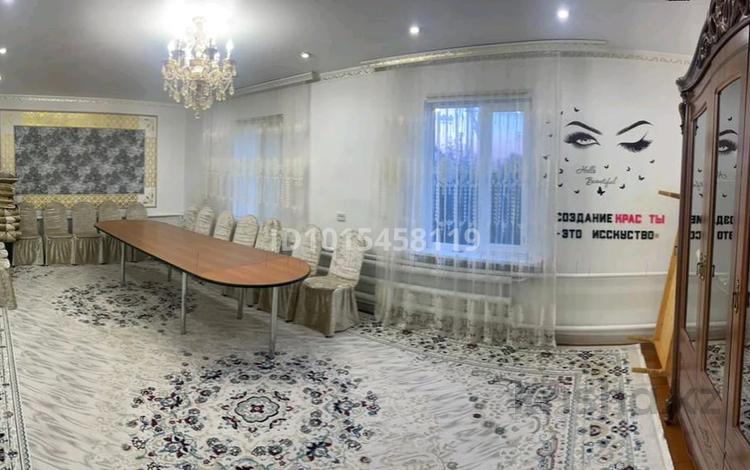 Отдельный дом · 4 комнаты · 122.8 м² · 7 сот., 7 мкр 66 за 18 млн ₸ в Аксае — фото 4