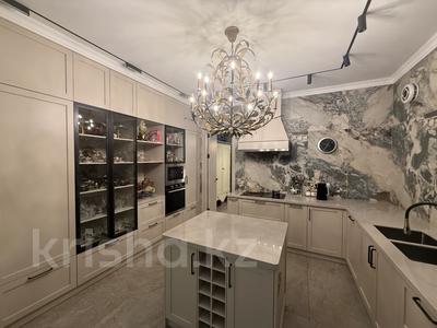 4-комнатная квартира · 240 м² · 1/6 этаж, мкр Баганашыл, Санаторная 42 за 540 млн 〒 в Алматы, Бостандыкский р-н