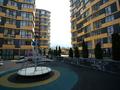 3-комнатная квартира · 73.3 м² · 10/13 этаж, Ади Шарипова 145 за 79.5 млн ₸ в Алматы, Алмалинский р-н — фото 2