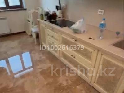 Аренда квартир в Алматы: 3-комнатная квартира · 170 м² · 6/16 этаж, Абая 150/230 за 500 000 〒 3-комнатная квартира · 170 м² · 6/16 этаж, Абая 150/230 за 500 000 〒 в Алматы, Бостандыкский р-н