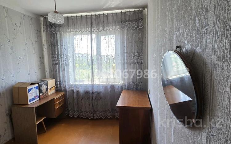 4-бөлмелі пәтер · 60.7 м² · 4/5 қабат, Машхур жусипа 38А, бағасы: 12.5 млн ₸ в Экибастузе — фото 2