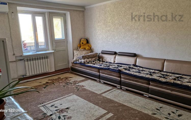 2-комнатная квартира · 47 м² · 2/2 этаж, мкр Акбулым, Жауғаш Батыр 2 — Сахарный завод за 8.8 млн ₸ в Таразе — фото 2