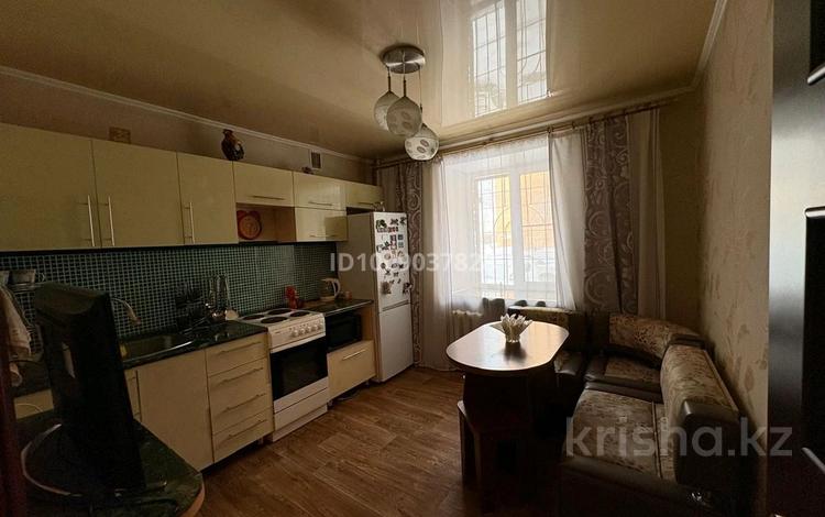 2-комнатная квартира · 49 м² · 1/9 этаж, Красина 8/1 — Дворец спорта,ульбинский мост за 180 000 ₸ в Усть-Каменогорске, Ульбинский — фото 2