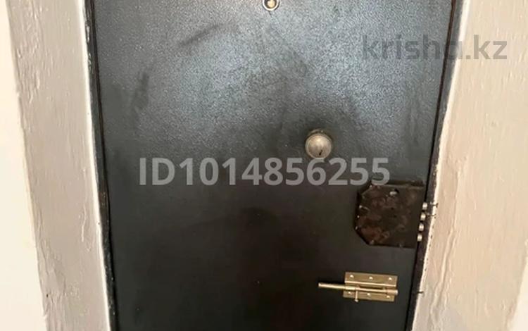 1-бөлмелі пәтер · 20 м² · 3/5 қабат, Тарбагатайская 61 — Рядом школа, базар,ТЦ Мереке, бағасы: 4 млн ₸ в Семее — фото 2