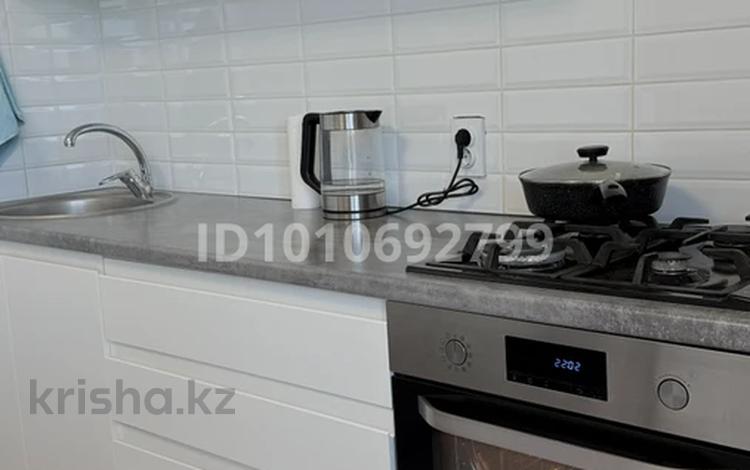 1-комнатная квартира · 42.2 м² · 5/10 этаж, мкр Жана Орда 1 — Абулхаир Хана и Толе би за 18 млн ₸ в Уральске — фото 2