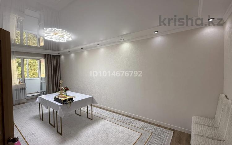 3-комнатная квартира · 97.8 м² · 5/5 этаж, мкр Северо-Восток 42 за 40 млн ₸ в Уральске — фото 2