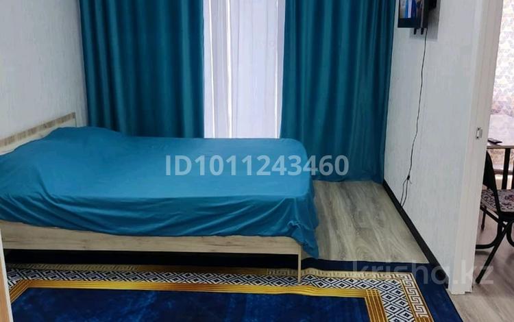 1-бөлмелі пәтер · 32 м² · 3/12 қабат, 9-я улица 42/2, бағасы: 9 000 ₸ в Туркестане — фото 2