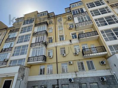 Еркін, кеңселер • 130 м², бағасы: 35 млн 〒 в Актау, 14-й мкр