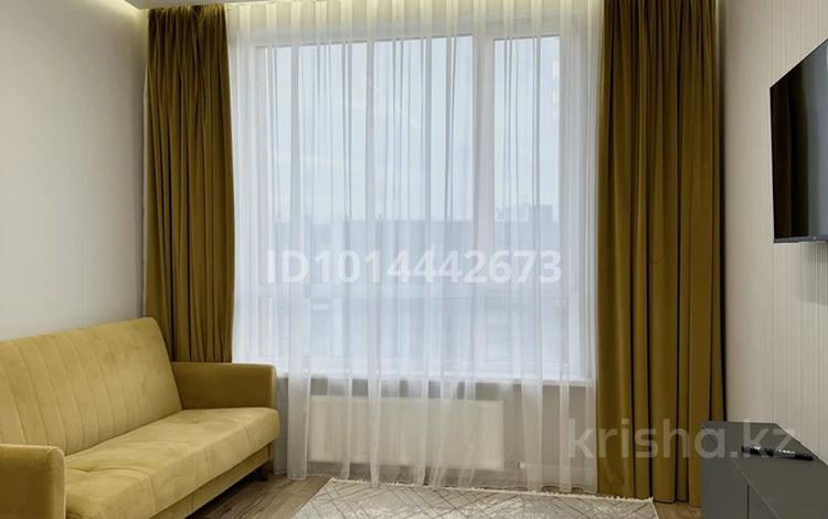 1-комнатная квартира · 50 м², Аль-Фараби 9 за 300 000 ₸ в Астане, Есильский р-н — фото 3