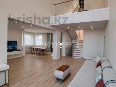 Отдельный дом · 4 комнаты · 304 м² · 10 сот., мкр Уркер 11 — Е612 дом 11 за 88 млн ₸ в Астане, Нура р-н