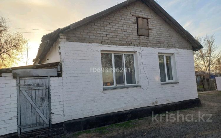 Часть дома • 4 комнаты • 100 м² • 160 сот., Аксу пригород за 7.5 млн 〒 в Павлодаре — фото 2