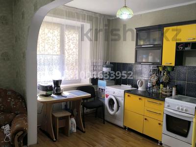 5-комнатная квартира · 100.9 м² · 4/5 этаж, Камзина 12 за 20 млн ₸ в Аксу