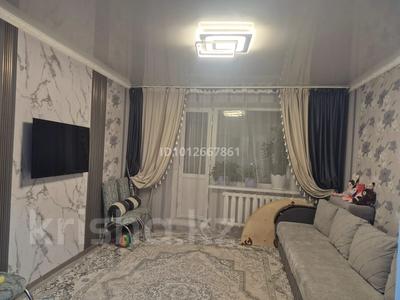 2-комнатная квартира · 50 м² · 3/5 этаж, Камзина 14 за 14 млн ₸ в Аксу